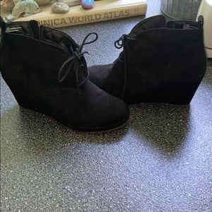Black heel booties